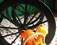 二人は無理ですよぅ。