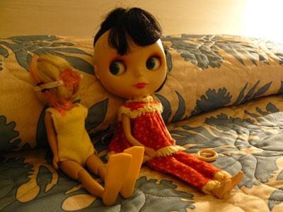 20080106-027.jpg - 重大な任務と称して、自分は海に行かない気のゴル。